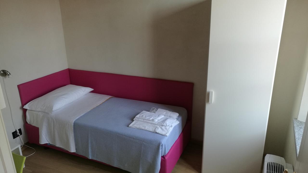 Palazzo Sacco Hostello Fossano Ngoại thất bức ảnh